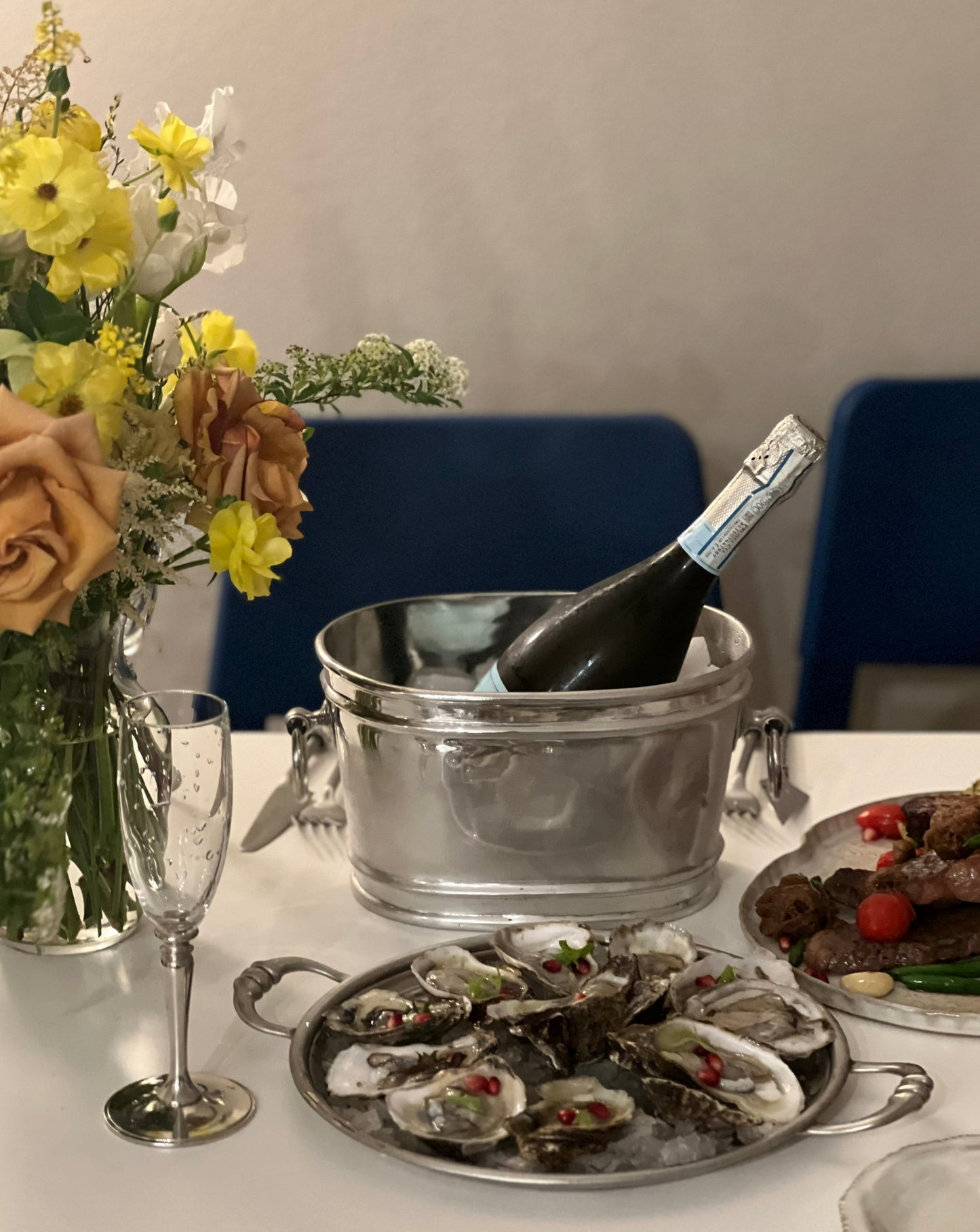 Oval Ice Bucket & Wine Chiller