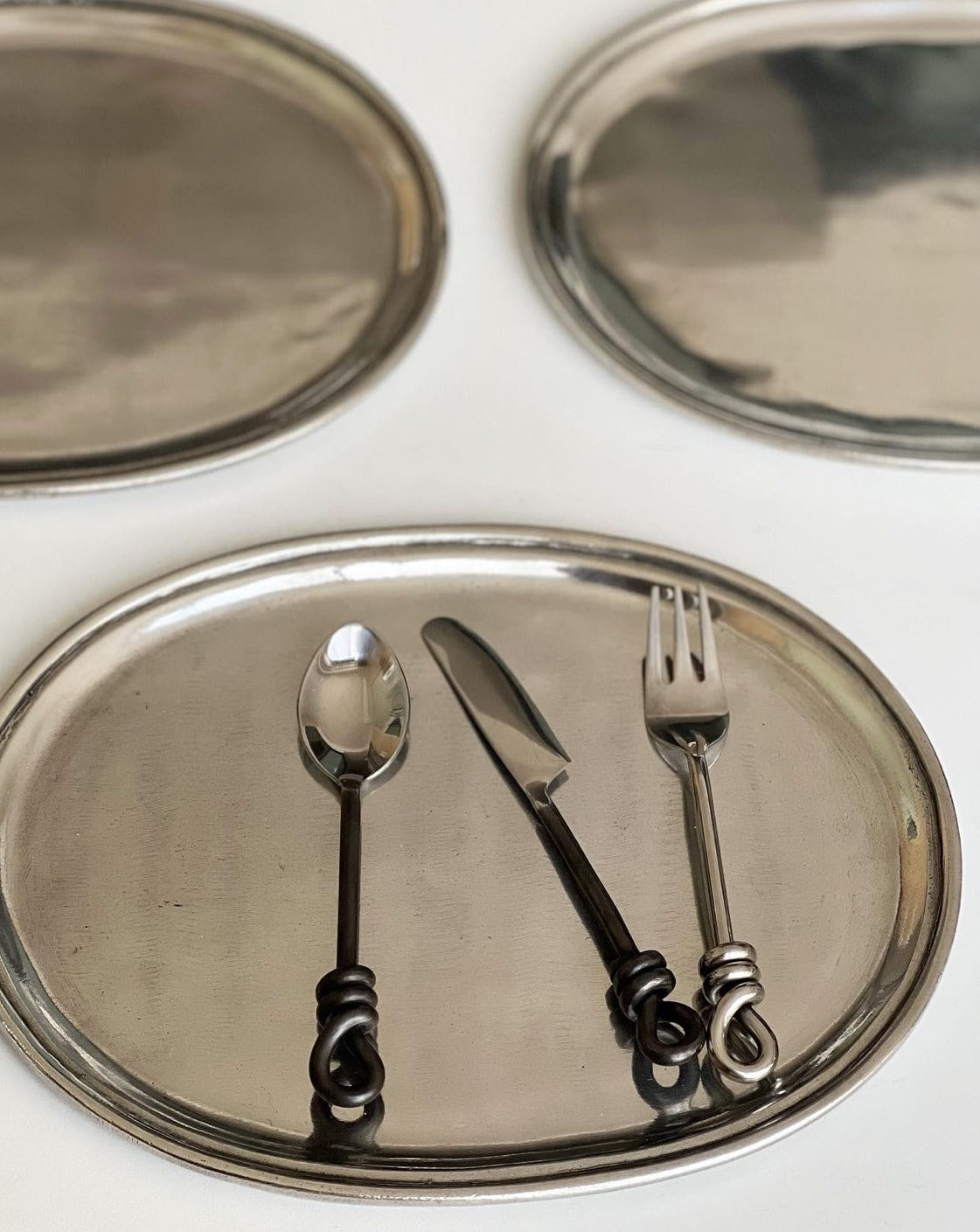 Flat Oval Plate