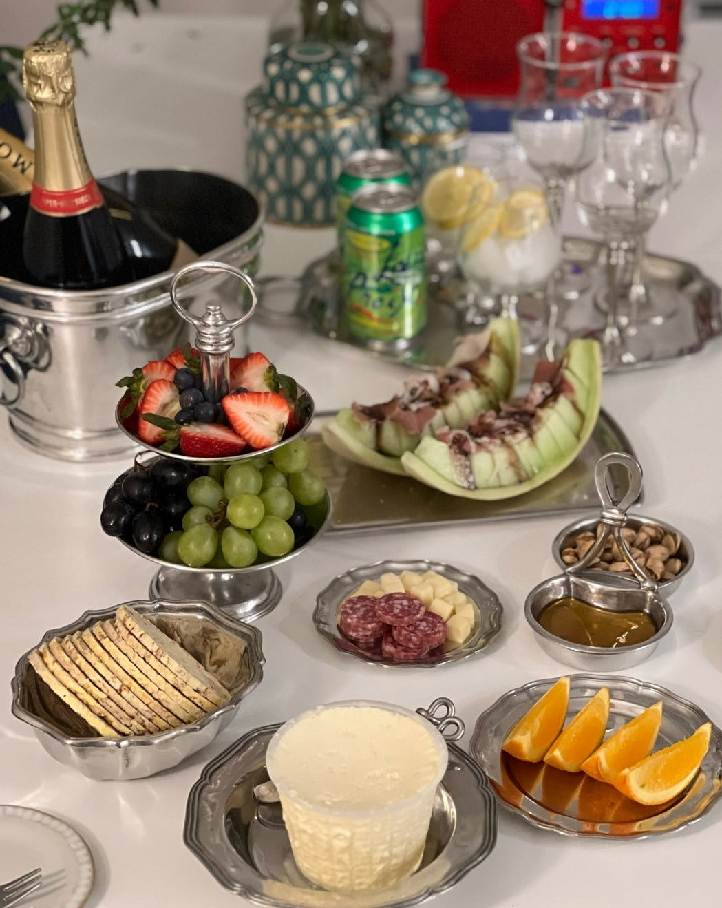 Dolce Dessert Stand (2-tier)