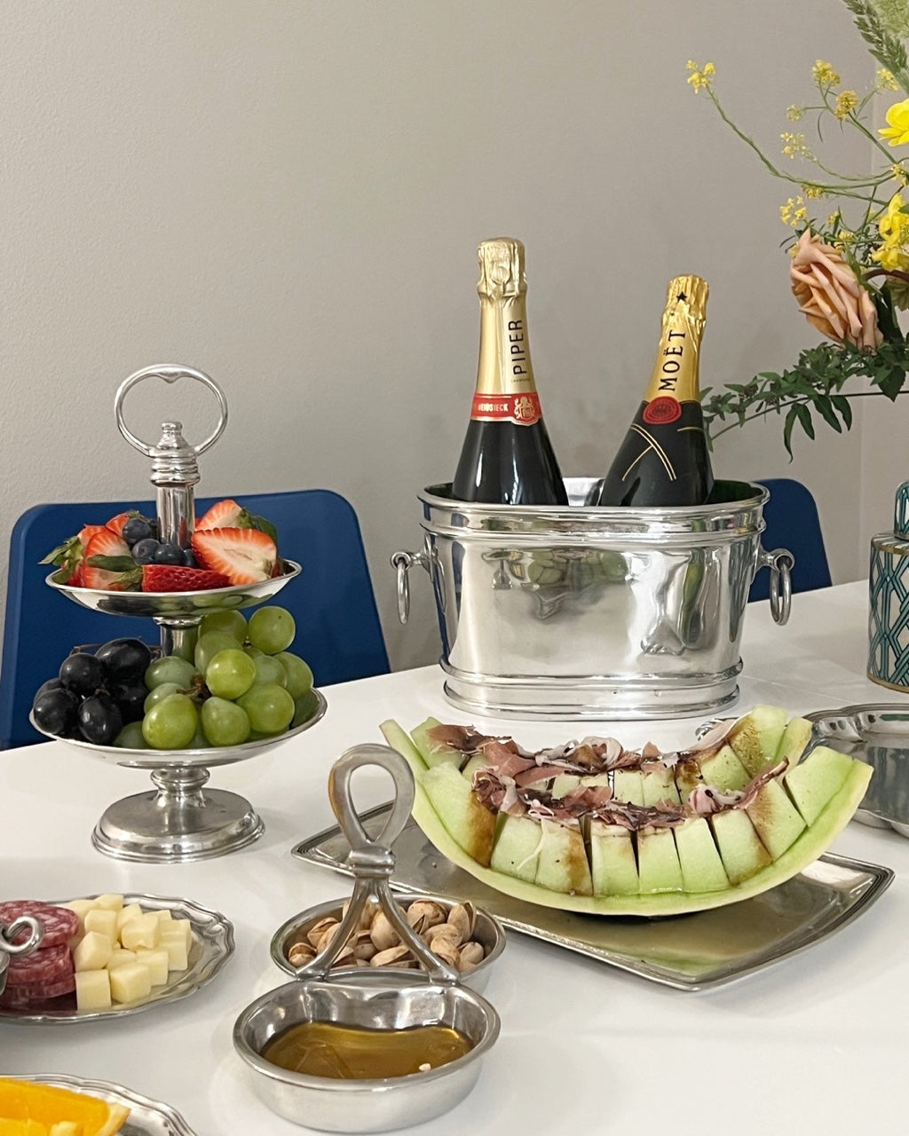 Dolce Dessert Stand (2-tier)