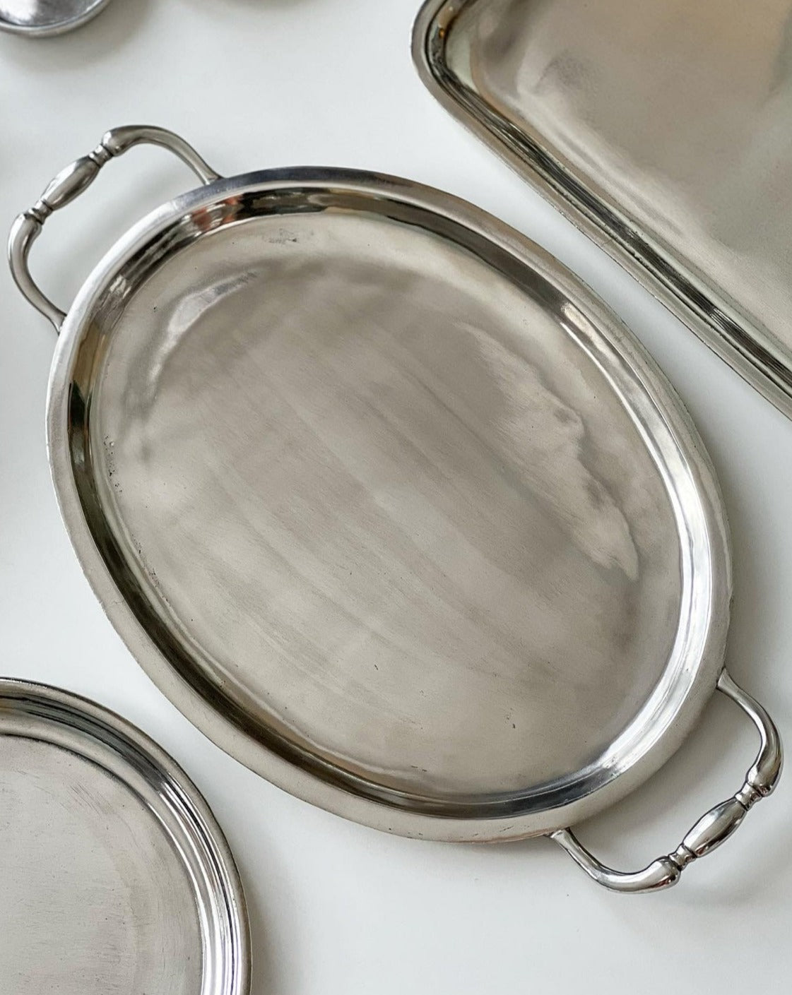 Oval Handle Tray