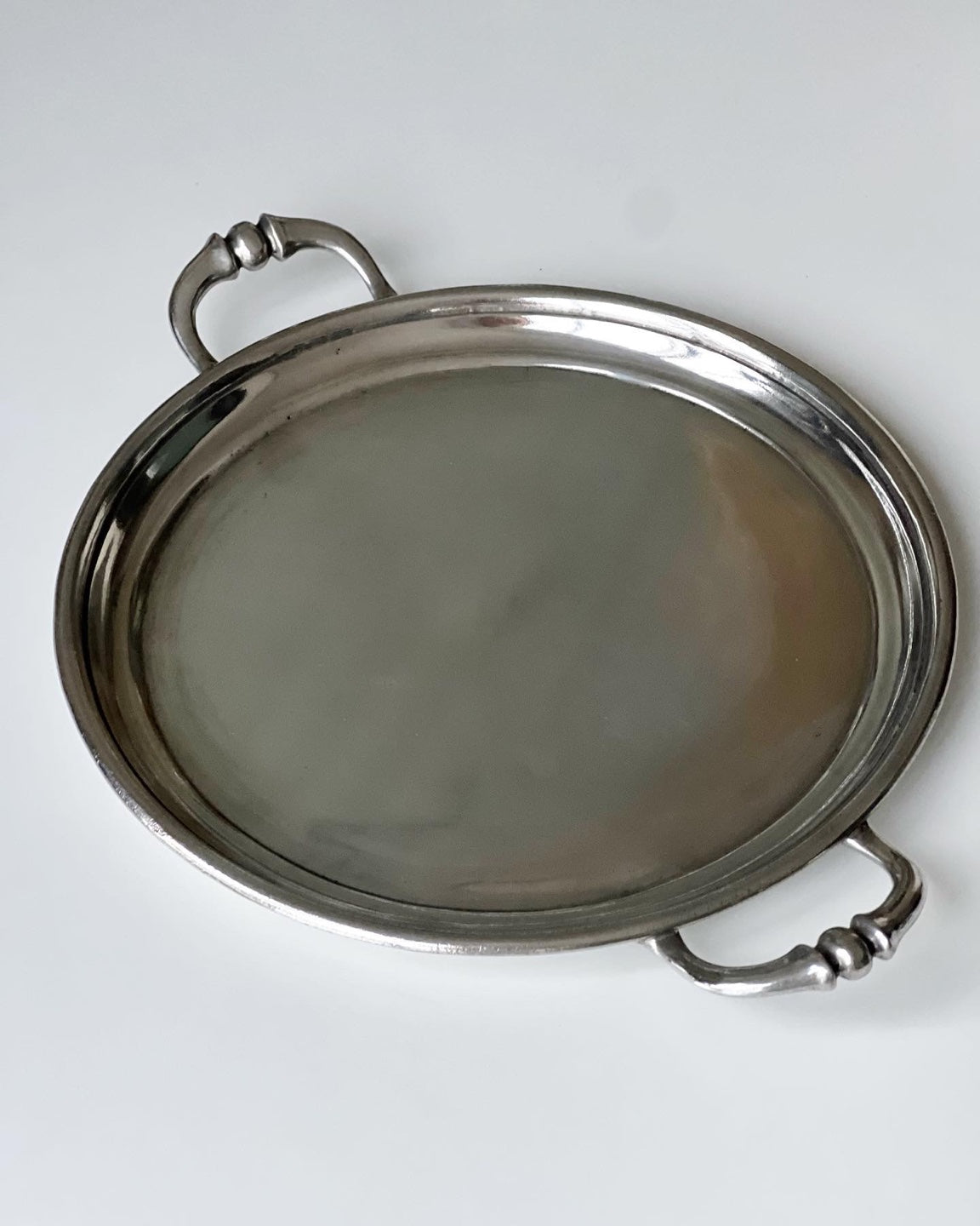 Round Handle Tray